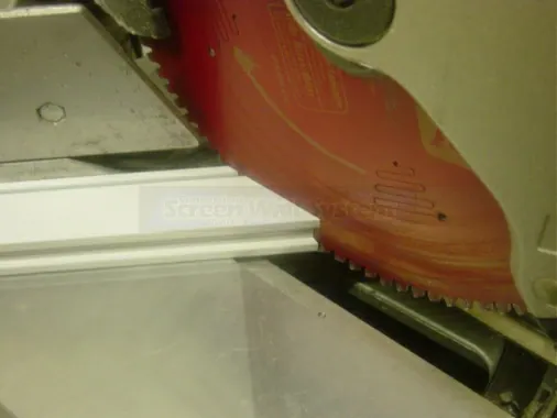 Step 1: Assembly jig: a very simple jig is recommended to help hold frame sections in place while drilling and screwin