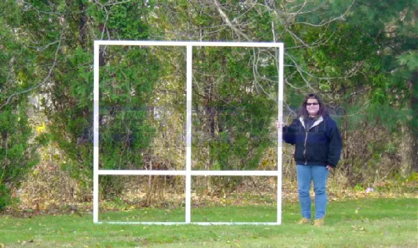 Screen Wall Model 1-2: Layout 1, two repeats.